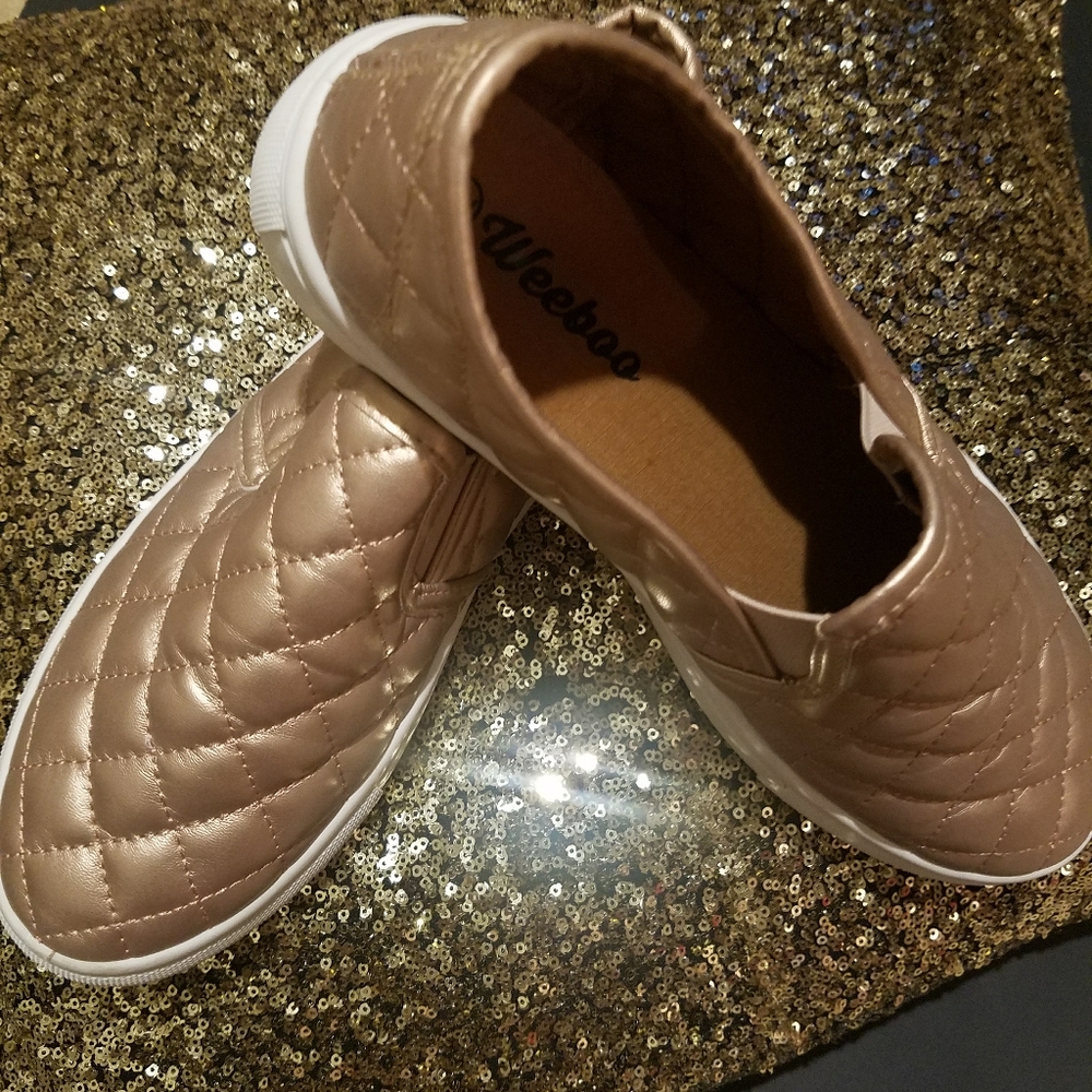 Woman Tennis shoes
